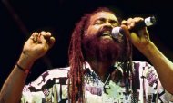 A murit celebrul interpret de muzică reggae John Holt (video)