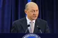 Traian Băsescu \