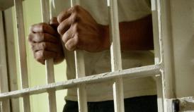 UPDATE. Un bărbat din Cochirleni, cu mandat de arestare emis de autorităţile germane, a fost prins de poliţiştii din Constanţa   