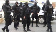 Percheziţii în mai multe localităţi la persoane bănuite de deţinere ilegală de arme 