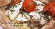 preparate-culinare.ro File de biban pe pat de fenicul in pergament 