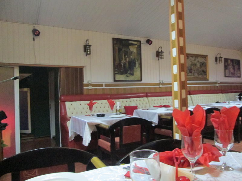 acum sapte luni trei tinere au ars de vii magistratii au decis societatea care detine restaurantul beirut