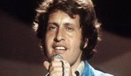 Melodia zilei Joe Dassin – Et Si Tu N’Existais Pas