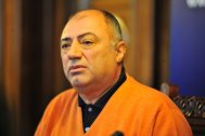 Fostul primar al Craiovei, eliberat condiţionat M-aş înscrie în Partidul Proştilor, ”că doar ei pot fi fericiţi”