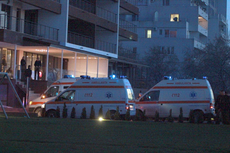 fotoreportaj imagini exclusive de pe malul lacului siutghiol in care s a prabusit un elicopter smurd