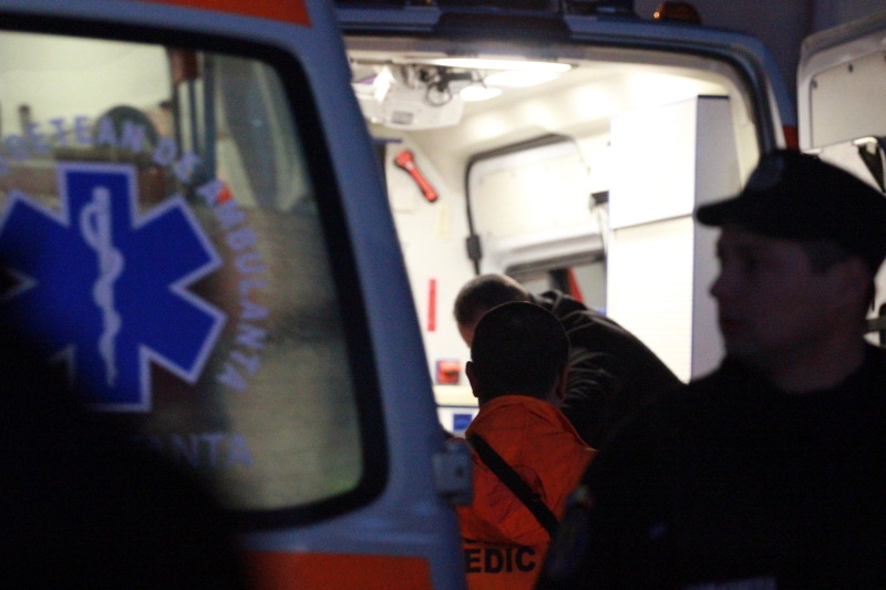 fotoreportaj imagini exclusive de pe malul lacului siutghiol in care s a prabusit un elicopter smurd