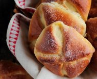 lauraadamache.ro Poale-n brau moldovenesti