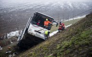 Accident grav la Sibiu Un autocar s-a răsturnat. Şapte persoane au fost transportate la spital  