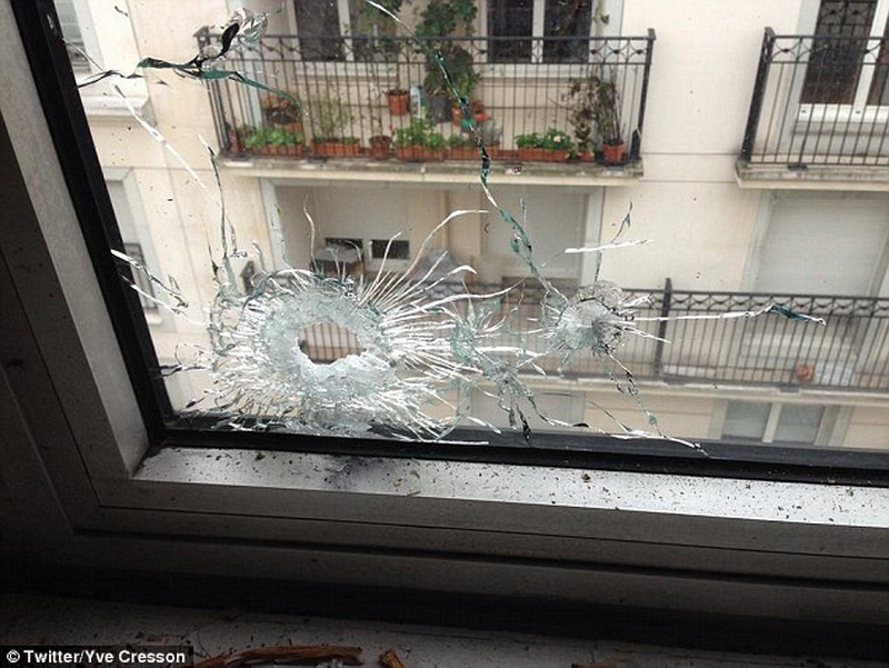 12 vieti curmate pentru o caricatura la paris a avut loc cel mai sangeros atentat din ultimii 40 de ani
