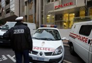 Un poliţist francez care participa la ancheta atacurilor teroriste s-a sinucis