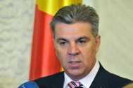 Zgonea „Ponta să nu demisioneze. Nu sunt dispus să candidez pentru o funcţie cât e Ponta preşedinte“