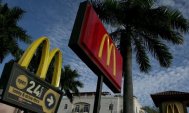 Criză la McDonald\'s Directorul general Don Thompson a demisionat