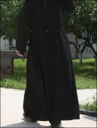 Ucigaș în hainele Domnului? Un preot este suspectat că și-a omorât tatăl în noaptea de Revelion