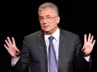 Adriean Videanu s-a prezentat la Secţia 12 Poliţie 