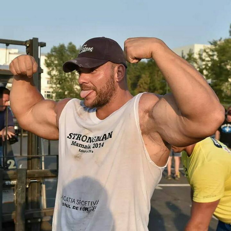 record stabilit la constanta omul de fier alex arginteanu a impins o locomotiva de 120 de tone video