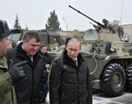 Ucraina va monitoriza prin satelit retragerea armamentului greu din est