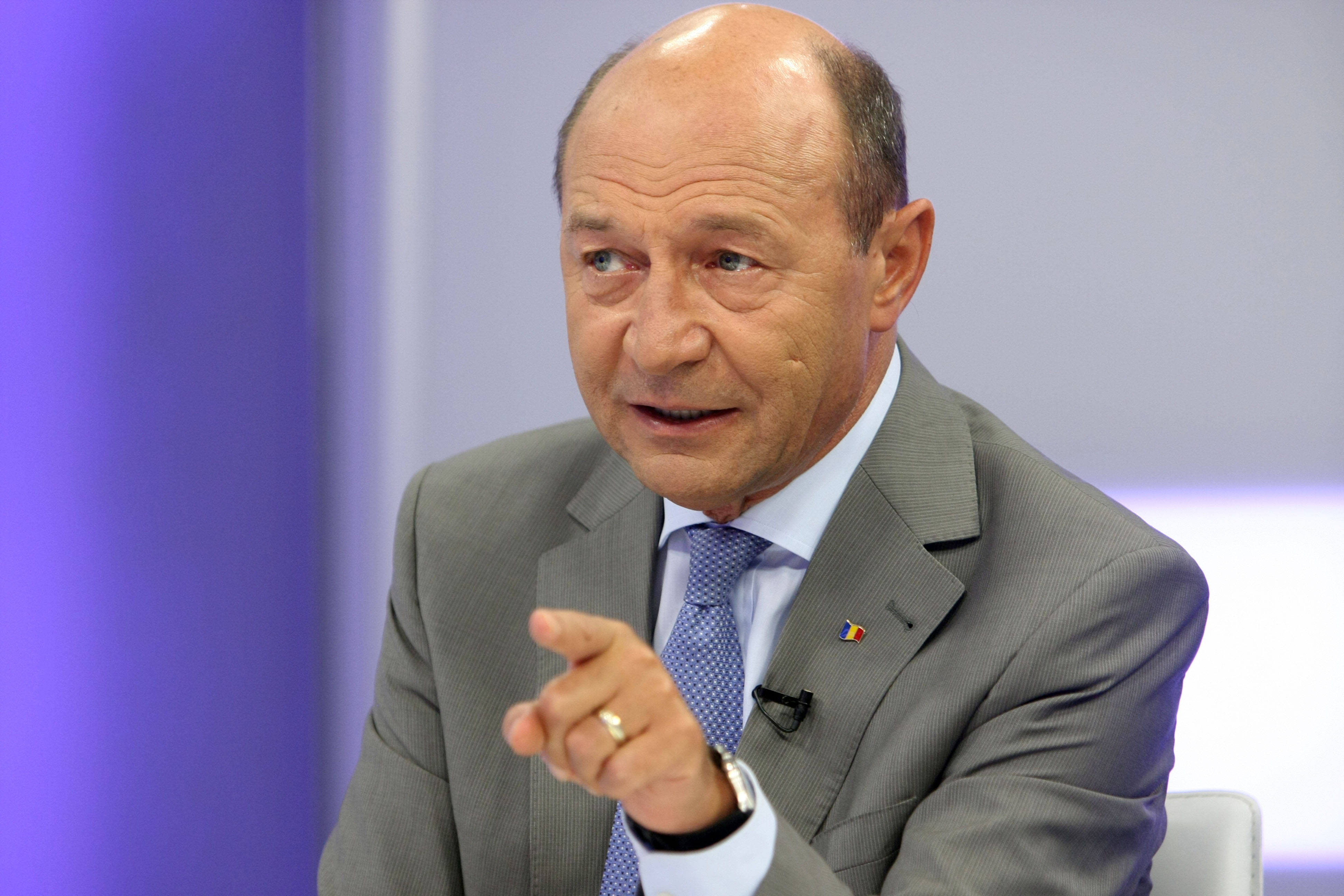 Băsescu Neagă Că Ar Avea Firme Inregistrate In Panama Si Acuză