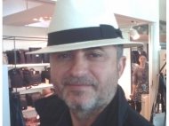 Autopsia confirmă sinuciderea omului de afaceri Costel Comana în toaleta unui avion spre Costa Rica