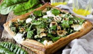 Ecuisine.ro Tarta cu brânză, spanac şi busuioc