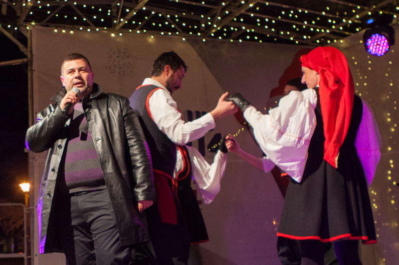 ionut galani nu trebuie sa fii vedeta ca sa fii artist galerie foto 537866