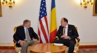 Delegaţie a Congresului SUA, condusă de senatorul James Inhofe, în vizită la Bucureşti