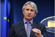 Ministrul Finanţelor „Tot ce înseamnă pensii, ce înseamnă salarii nu vor fi în niciun fel afectate de scăderea TVA”