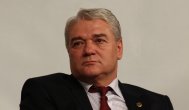 Prima şedinţă a PSD Constanţa cu Moga preşedinte interimar Suspendarea lui Nicuşor Constantinescu din funcţia de primvicepreşedinte, dezbătută la o cafea      