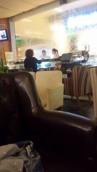 Inspectorii ANAF au confiscat banii celebrei cafenele Rock a Fella   