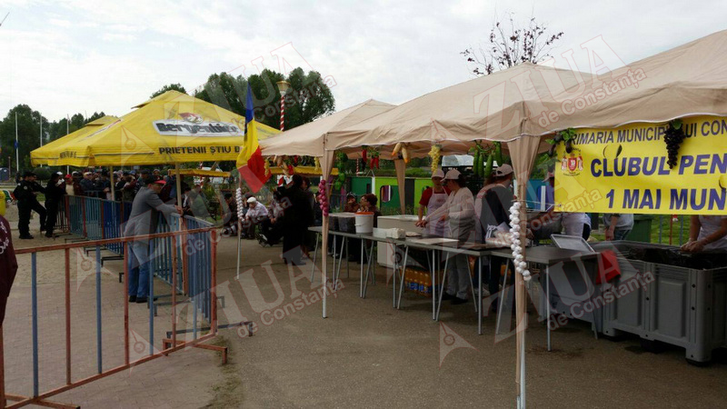 1 mai in parcul tabacarie locul de joaca pentru copii a devenit sala de mese pentru pensionari galerie