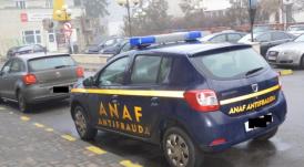 UPDATE 1. Cum a început Alex Velea să cânte în Bellagio au intrat şi inspectorii ANAF Controale în cluburile de fițe de pe litoral   