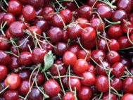 Strigător la cer La Constanța cireșele costă 100 de lei kilogramul 