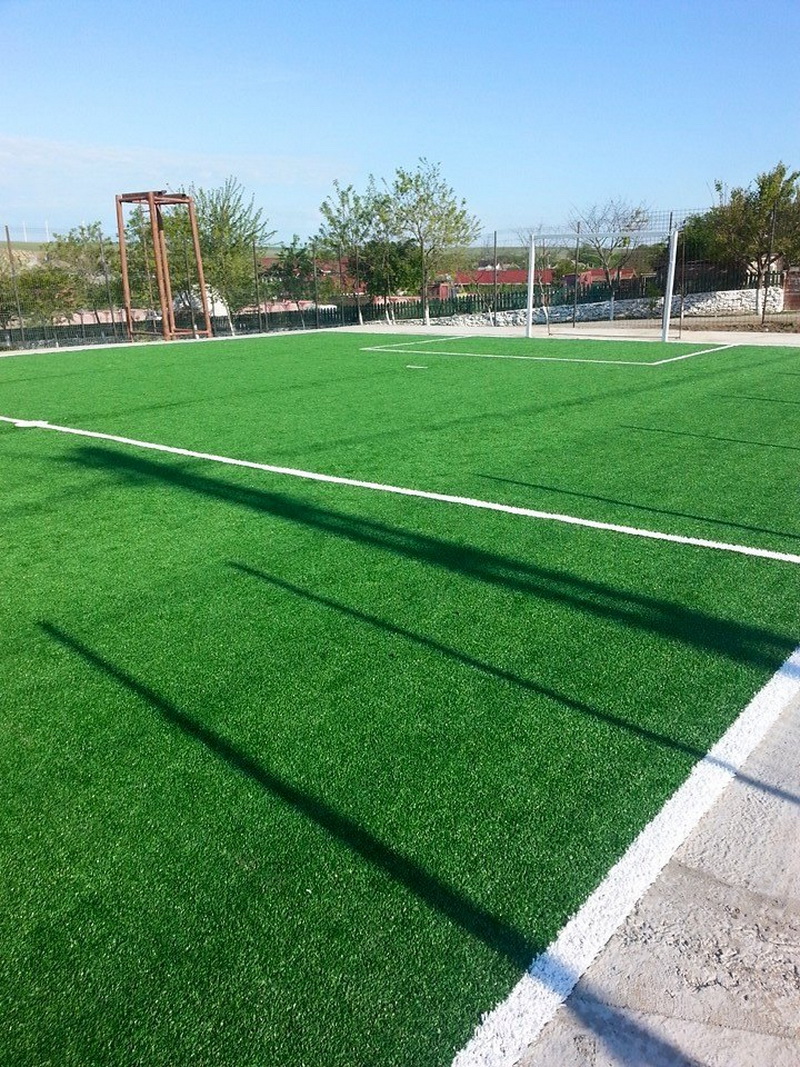 copiii cel mai de pret dar terenul de sport cu gazon artificial din satul cheia o investitie ajunsa la