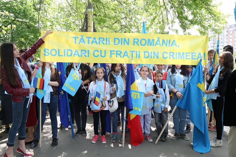mars de solidaritate cu fratii tatari din crimeea organizat de udttmr galerie foto 547304
