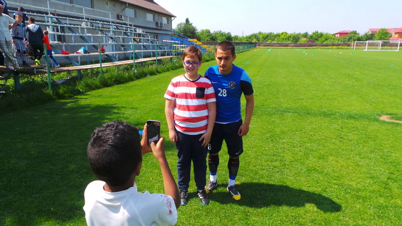 gica hagi si jucatorii viitorului au avut oaspeti de la fundatia real madrid galerie forto 547868 gica hagi si jucatorii viitorului au avut oaspeti de la fundatia real madrid galerie forto 547868