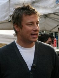 Ştiaţi că...? Pe 27 mai 1975 – S-a nascut Jamie Oliver, bucatar englez si personalitate de televiziune