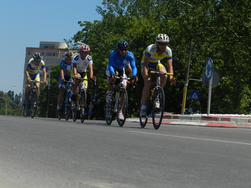 razvan florea organizator la constanta peste 130 de copii au participat de ziua lor la tomis kids duathlon