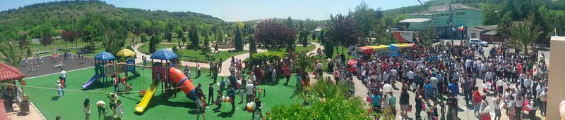 viitorul unei natiuni depinde de nivelul de educatie primarul valentin vrabie a oferit 500 de tablete viitorul unei natiuni depinde de nivelul de educatie primarul valentin vrabie a oferit 500 de tablete