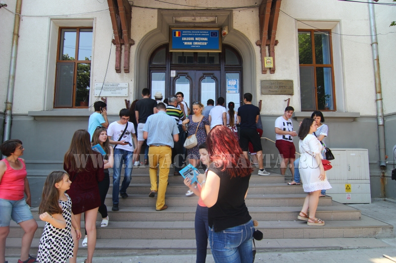 emotii intense la constanta s au afisat rezultatele la bac 2015 555321