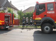 Update - S-a fisurat o țeavă de gaz pe strada Poporului. ISU încearcă să prevină o eventuală explozie  