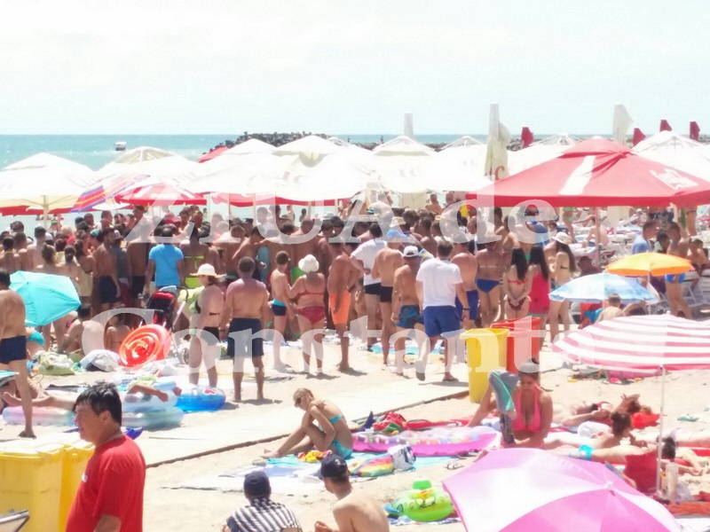 un barbat s a inecat in mare la costinesti 555878 un barbat s a inecat in mare la costinesti 555878