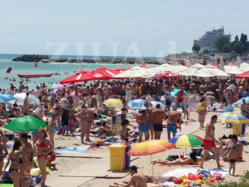 un barbat s a inecat in mare la costinesti 555878 un barbat s a inecat in mare la costinesti 555878