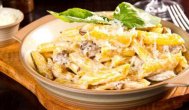 Ecuisine.ro Penne carbonara clasice, reteta lui Jamie Oliver