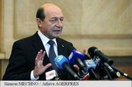 Traian Băsescu îşi scrie memoriile