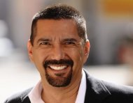 Stiripesurse.ro Actorul Steven Michael Quezada din Breaking Bad candidează la alegerile locale 