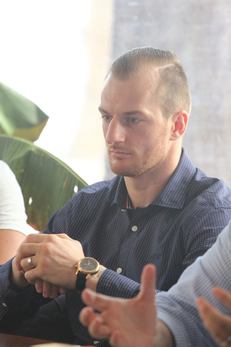atakan arslan vine la superkombat cu o armata de motociclisti politistul alex filip am de partea mea