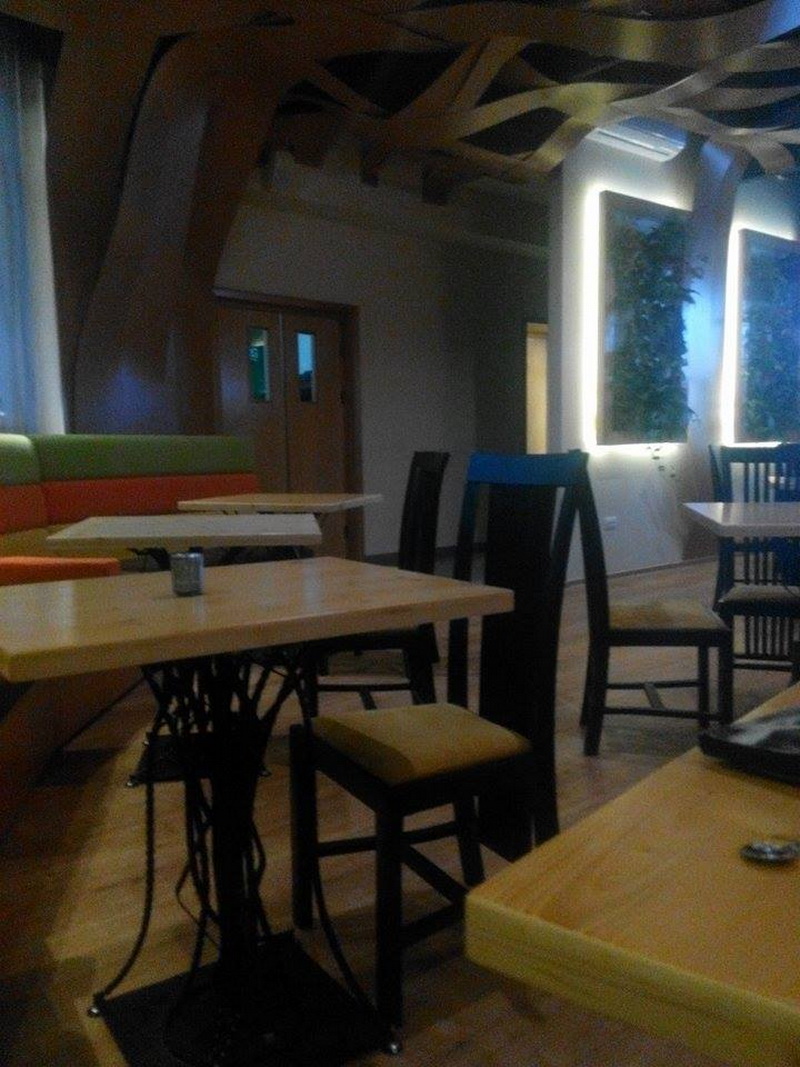 patronul fost director adjunct al djst constanta la zebrano mananci bine dar fara senzatii gustative