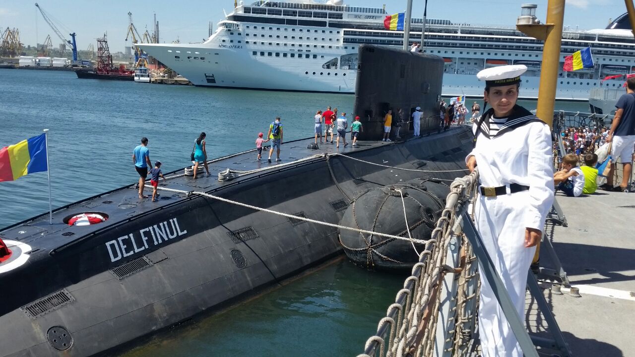 fotoreportaj fascinatie de ziua portilor deschise in dana militara a portului constanta galerie foto