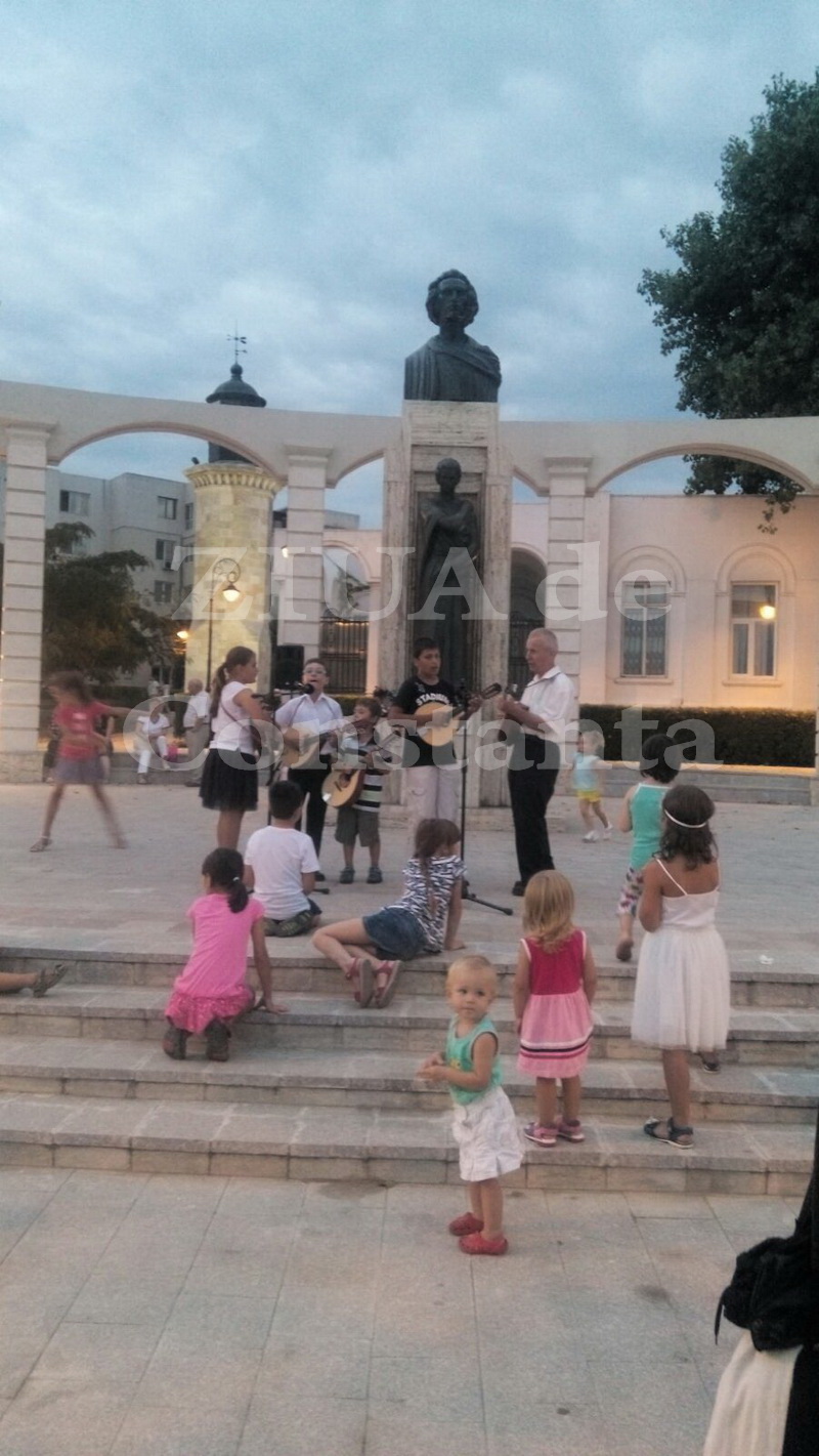 solistii ion bodnaras si sorina preda in concert pe faleza 560274