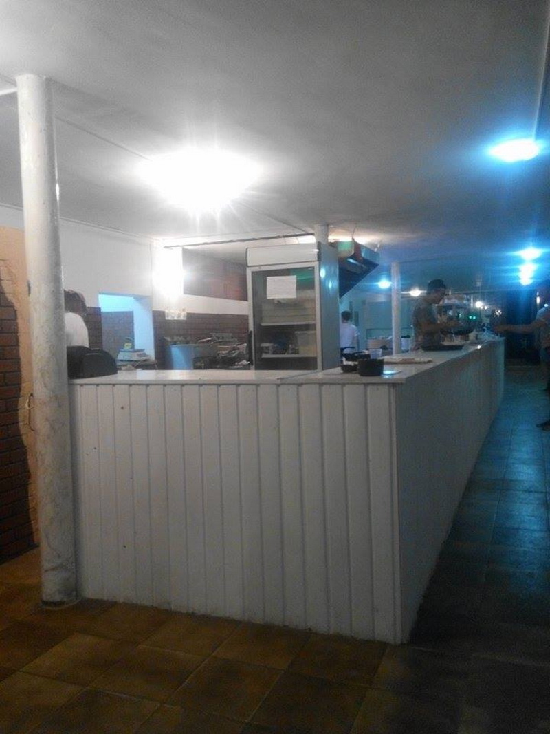 mike s bar grill amendat de opc un restaurant cu loc de multe imbunatatiri galerie foto 561205