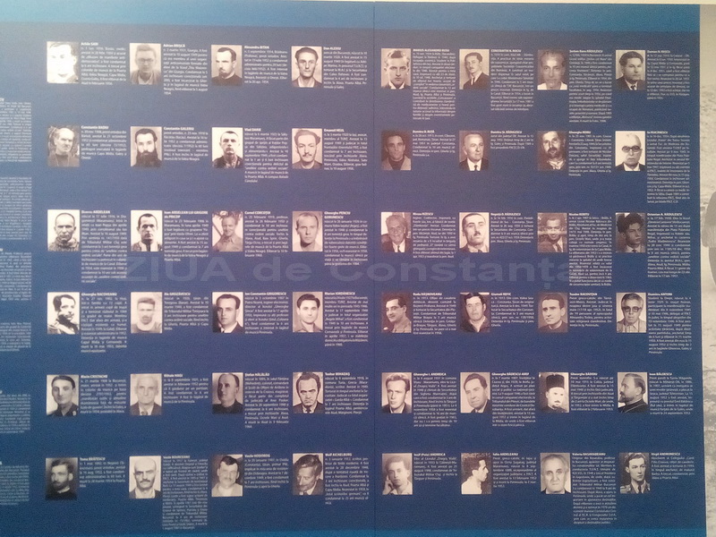 aici am rupt cu dintii din tarana 15 ani de la sfintire monumentul memorial de la poarta alba o coloana